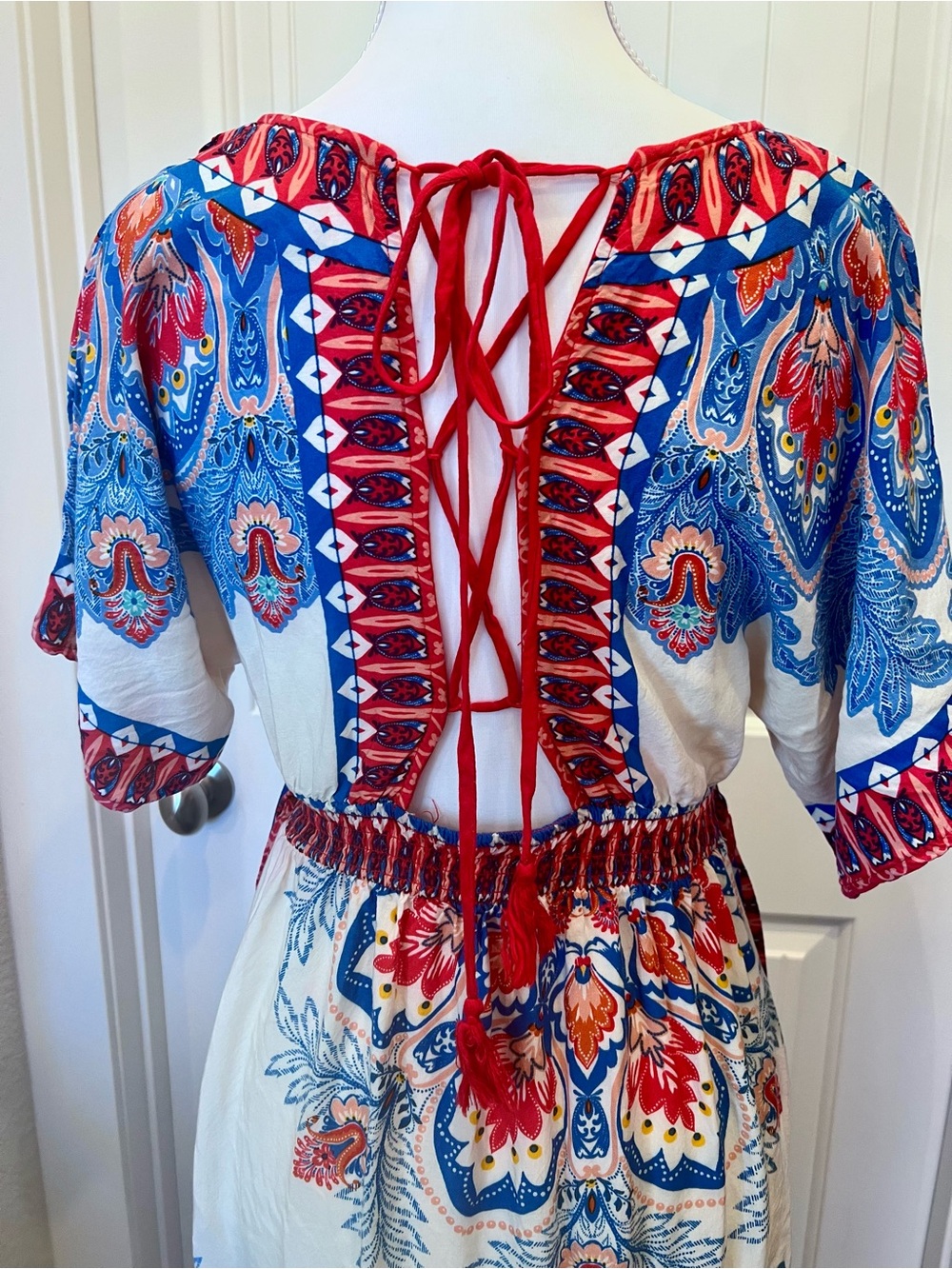 Flying Tomato Printed Paisley Floral Criss Cross Tassel Tie Back Dress Sz Small - Picture 5 of 12